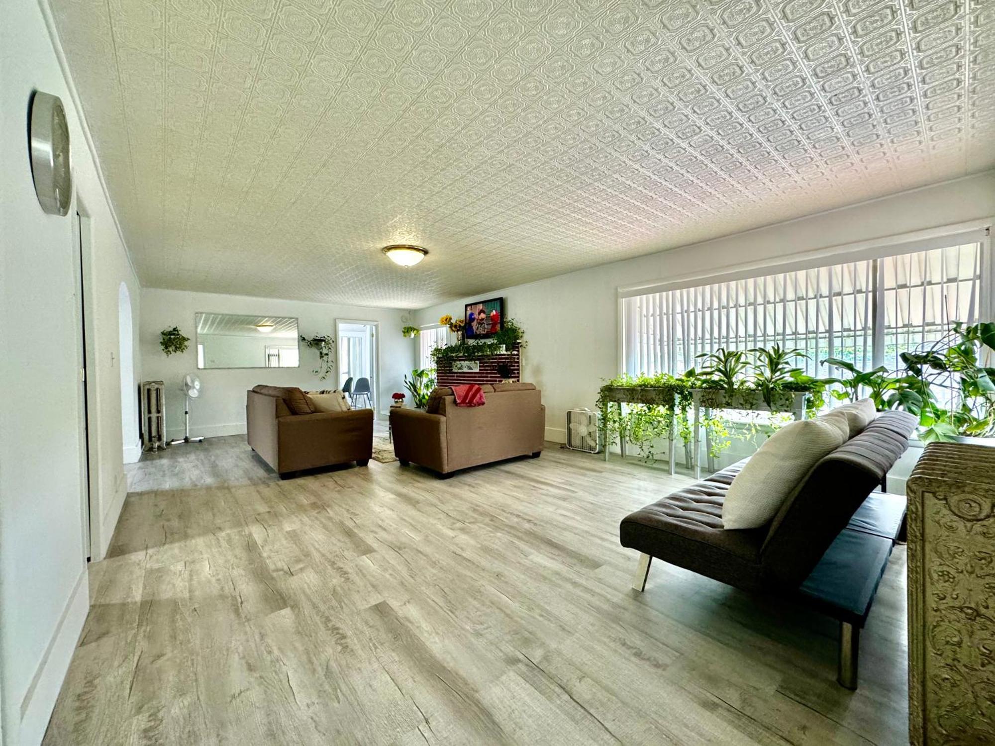 Seattle Home With 2 Bedrooms A King Bed Queen Bed And An Extra Sofa Bed Located 10 Minutes From Seatac Airport And 20 Minutes From Downtown Εξωτερικό φωτογραφία