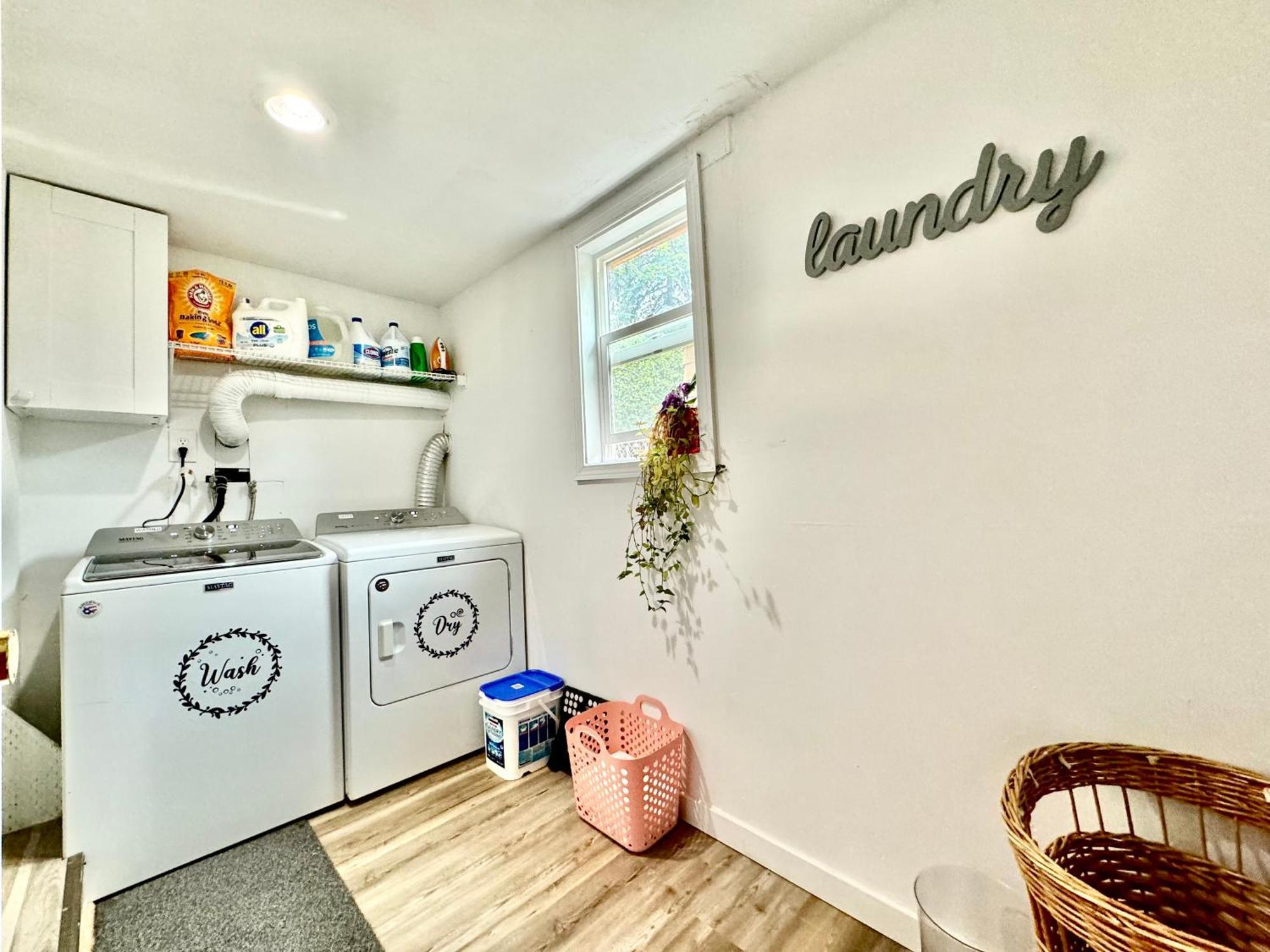 Seattle Home With 2 Bedrooms A King Bed Queen Bed And An Extra Sofa Bed Located 10 Minutes From Seatac Airport And 20 Minutes From Downtown Εξωτερικό φωτογραφία